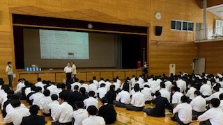 １学年　学年集会